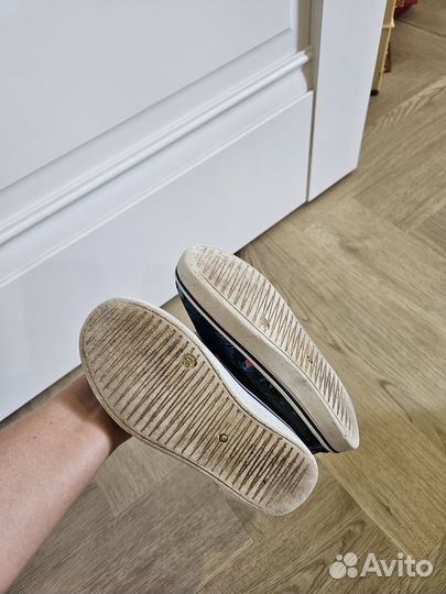 Кеды, слиперы