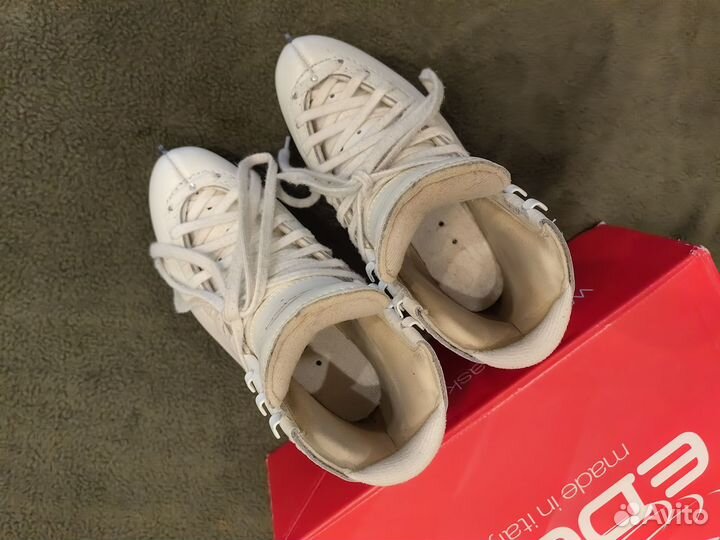 Коньки фигурные edea overture 220 C