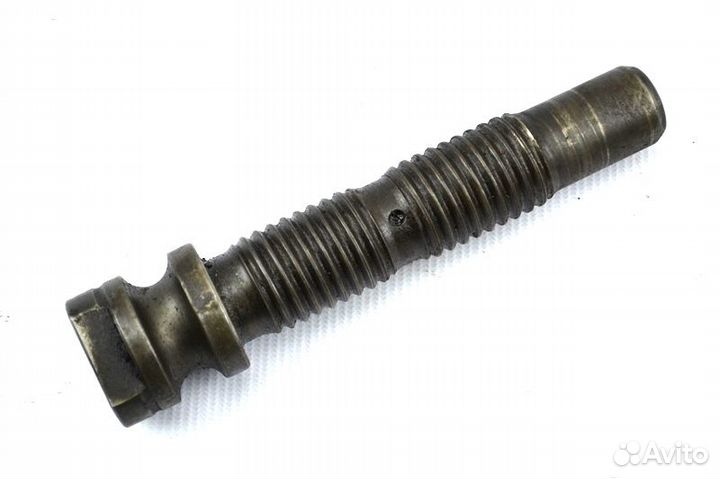 Болт рессорного кронштейна, передний мост scania R