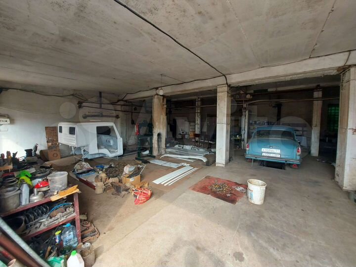Производство, 2700 м²