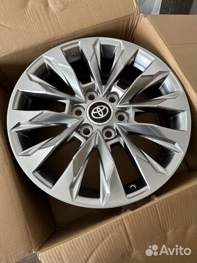 R20 Новые Диски Toyota Land Cruiser 300