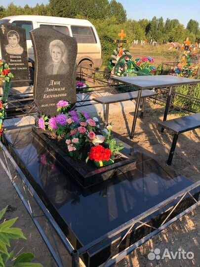 Памятники / Изготовление и установка под ключ