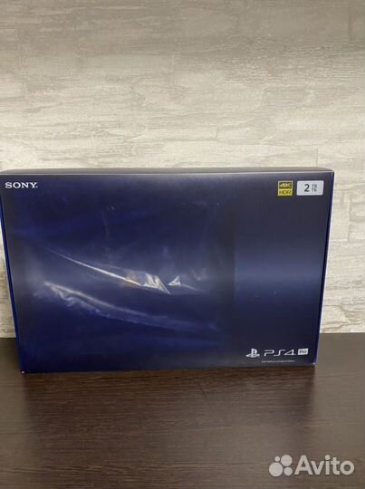 Ps4 Pro 500 million limited edition 2tb