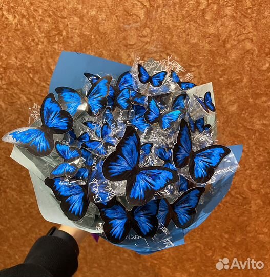 Букет из синих бабочек
