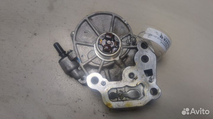 Насос вакуумный Chevrolet Malibu, 2018