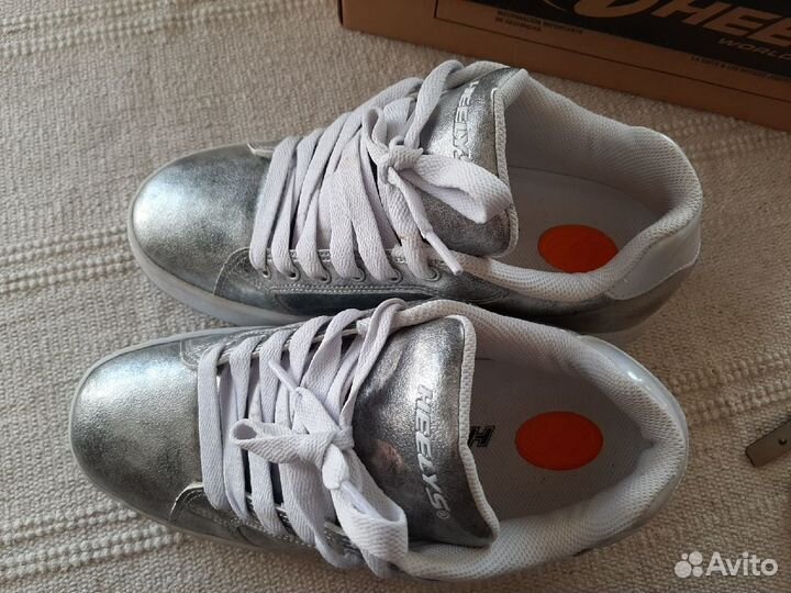 Кроссовки с роликом heelys 38-39