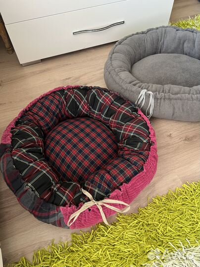 Лежанки новые для животных