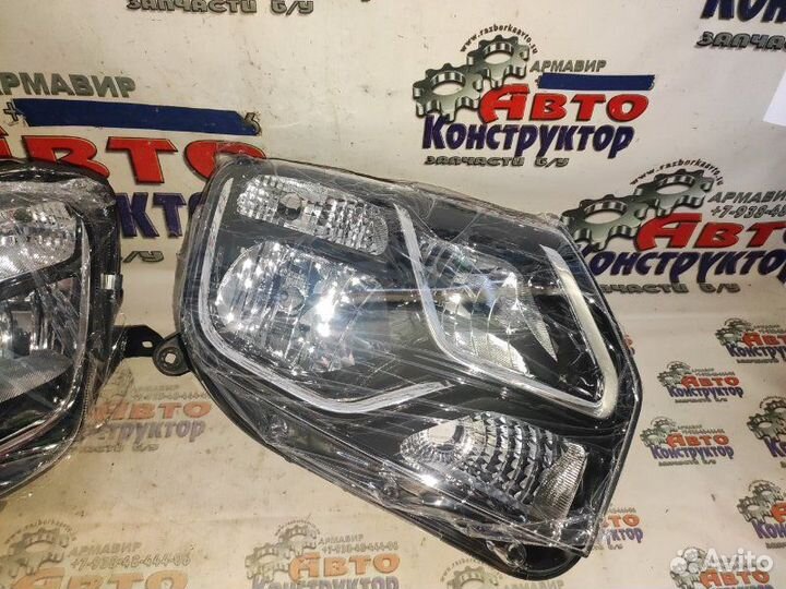 Фара передняя правая Renault Duster 2015