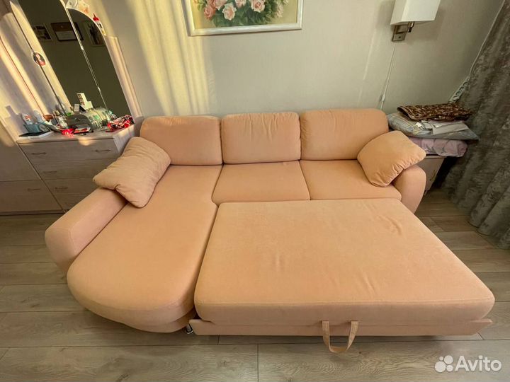 Угловой диван бу