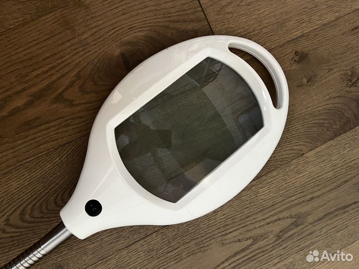 Лампа лупа для косметолога