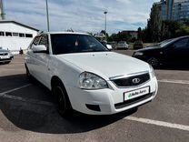 ВАЗ (LADA) Priora 1.6 MT, 2014, 151 000 км, с пробегом, цена 570 000 руб.