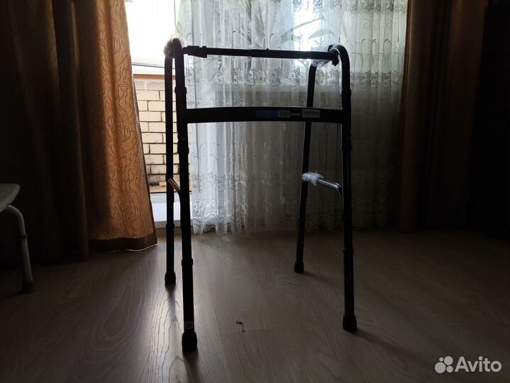 Ходунки для взрослых