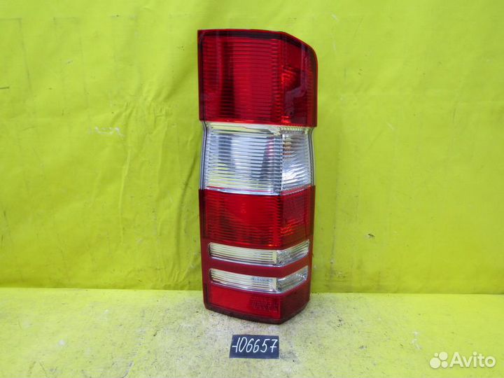 Фонарь правый Mercedes Sprinter 06-20г 106657