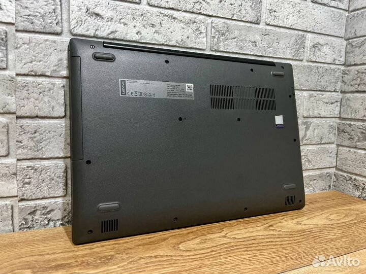 Ноутбук Lenovo IdeaPad 81D6