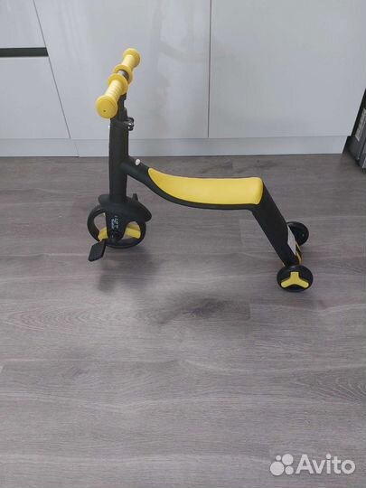 Самокат, велосипед, беговел 3в1