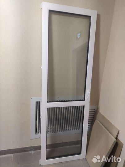 Балконная дверь