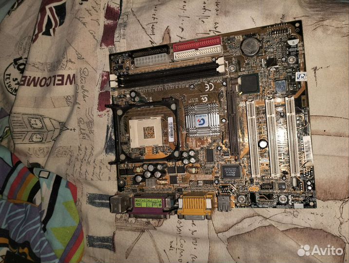 Материнская плата 478b