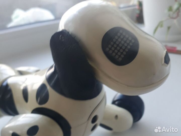 Собака робот zoomer