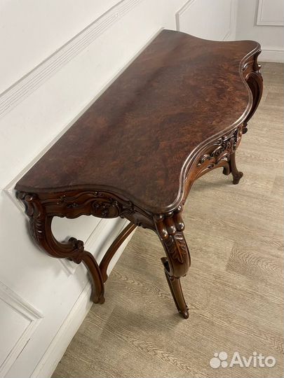 Антикварная консоль