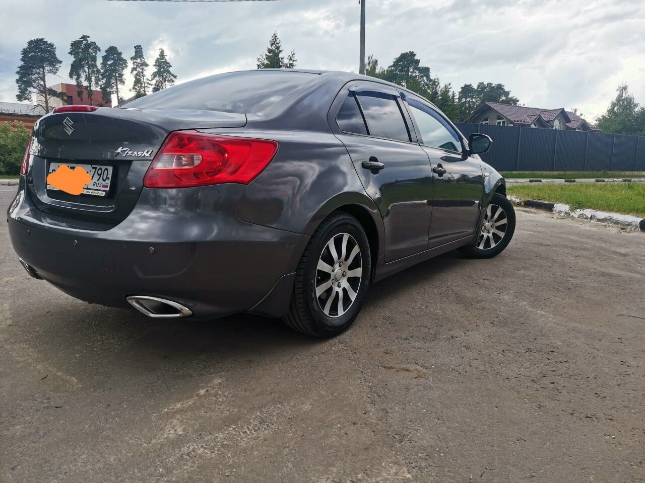 Suzuki Kizashi