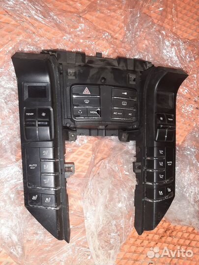 Блок кнопок климат контроль передний Cayenne 958