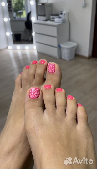 Педикюр