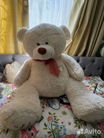 Большие плюшевые медведи