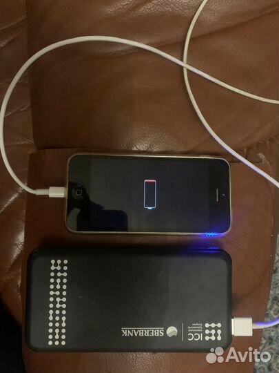Повербанк для iPhone 10000 мАч, Sberbank