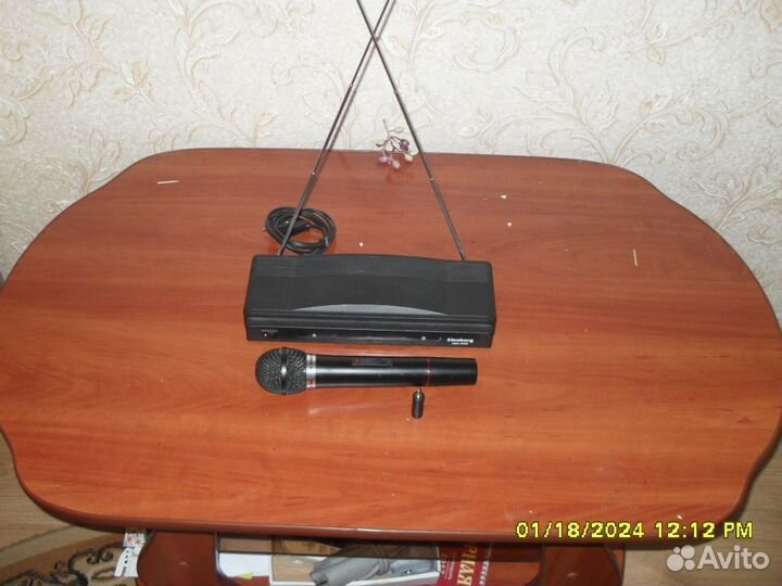 Беспроводная микрофонная станция