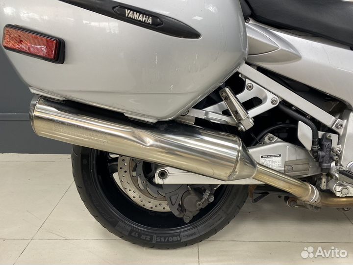 Мотоцикл Yamaha FJR1300 2003г.в
