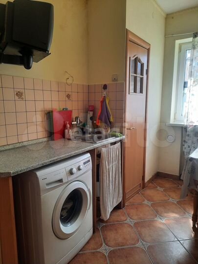 2-к. квартира, 38 м², 1/3 эт.