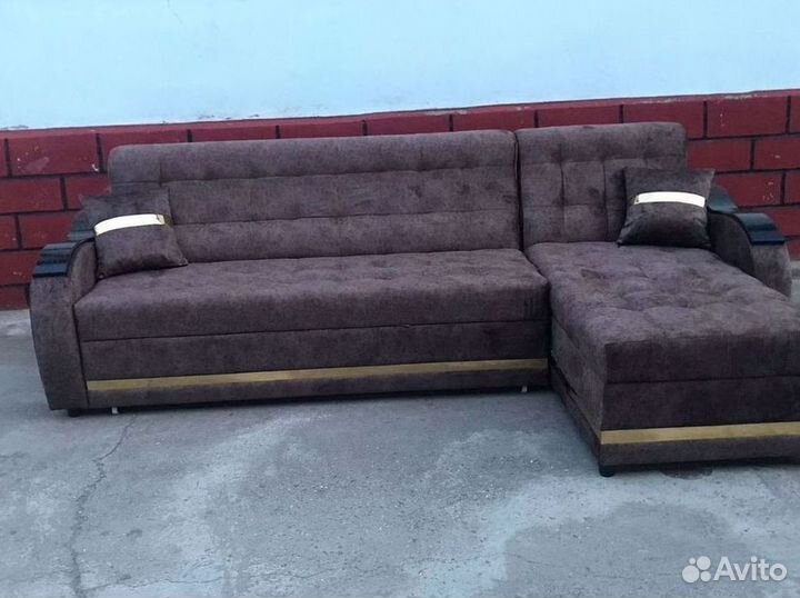 Угловые диваны в наличии не б/у