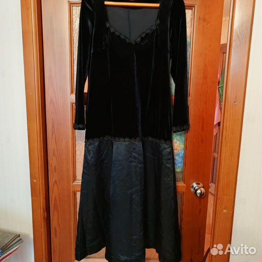 Платье женское нарядное