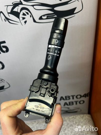 Подрулевой переключатель дворников Kia Ceed 2