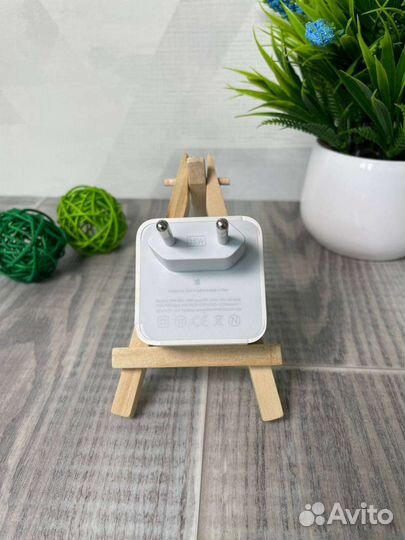 Apple 35W Dual usbc Port Power Adapter