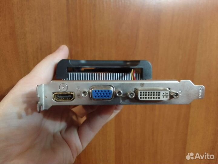 Видеокарта GT 240 1 Gb 128bit