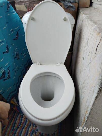 Унитаз с бачком бу