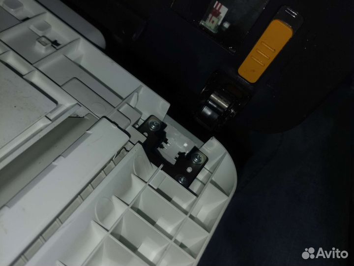 Мфу Kyocera 2030dn на запчасти или восстановление