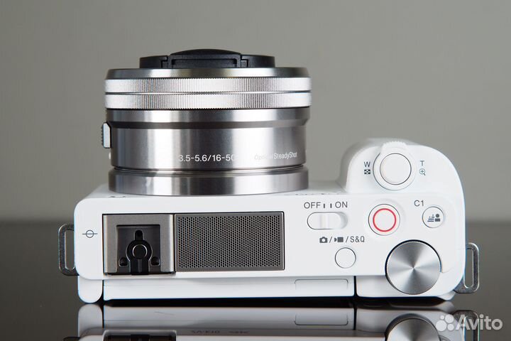 Sony ZV-E10 Kit 16-50mm OSS White новый