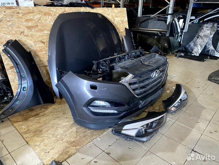 Hyundai Tucson 3 перед целиком (ноускат)