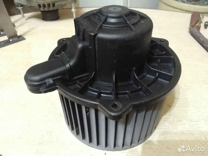 Моторы отопителя на ваз 2170 и ваз 2190