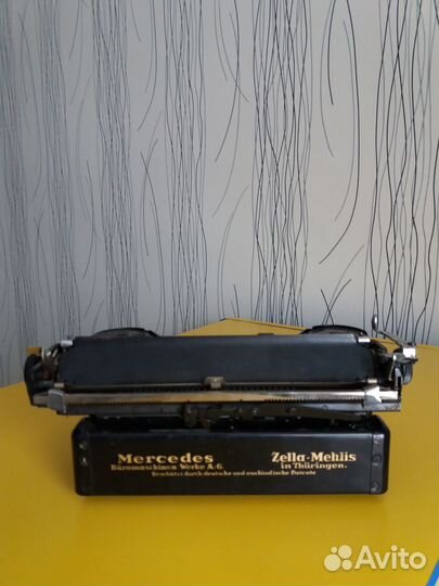 Коллекционная печатная машинка Мерседес Прима