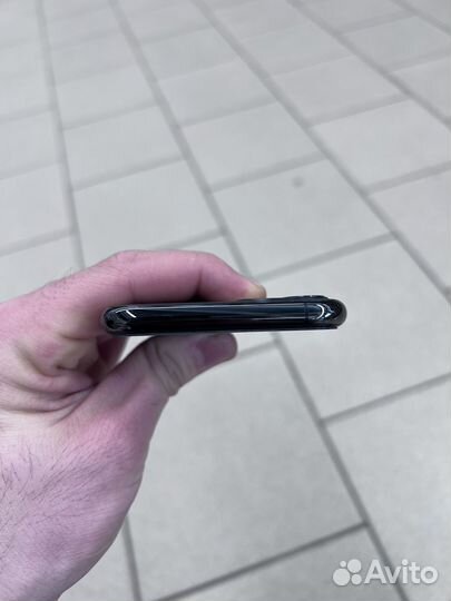 iPhone 11 Pro, 64 ГБ