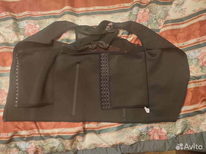 Корректирующий жилет для тренировок