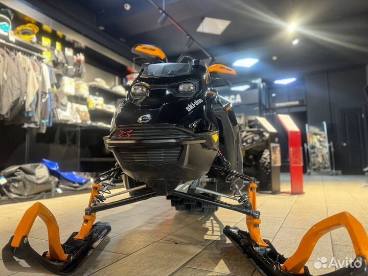 Снегоход summit X expert 154 850 E-TEC