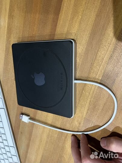 Apple USB Super Drive A1379