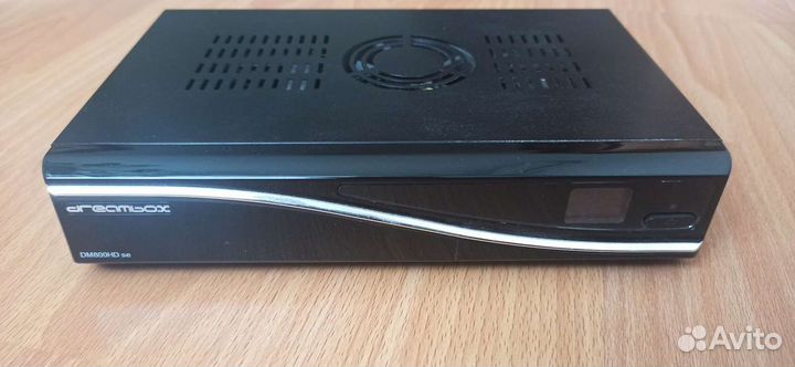 Спутниковый ресивер dreambox DM 800 HD se