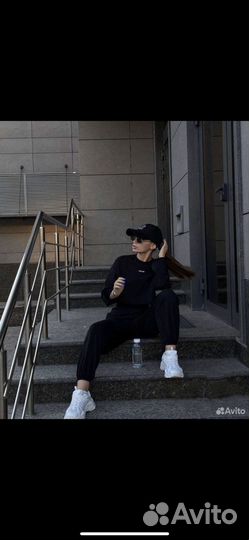 Спортивный костюм