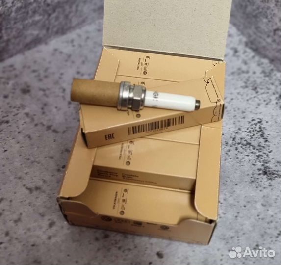 Свечи зажигания VAG 06K905601B