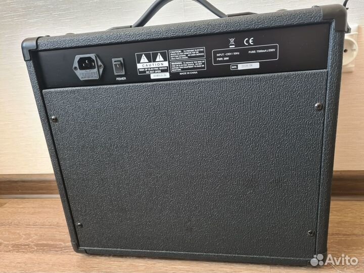 Усилитель для акустической гитары